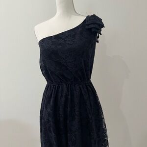 Navy Lace One-Shoulder Dress